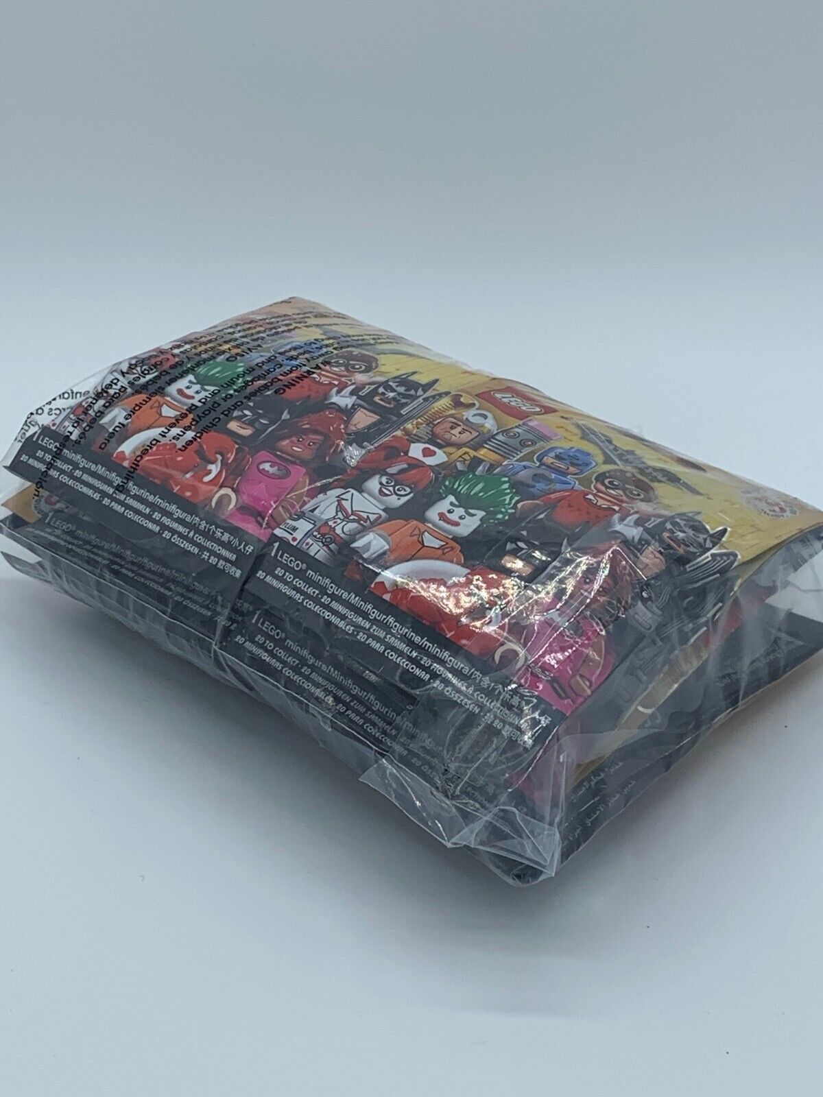 LEGO THE BATMAN MOVIE Minifigures Series 1 71017 - Complete Set of 20 (SEALED)