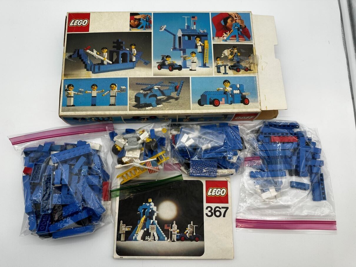 LEGO Moon Landing Set 367 -Completed (Open Box)