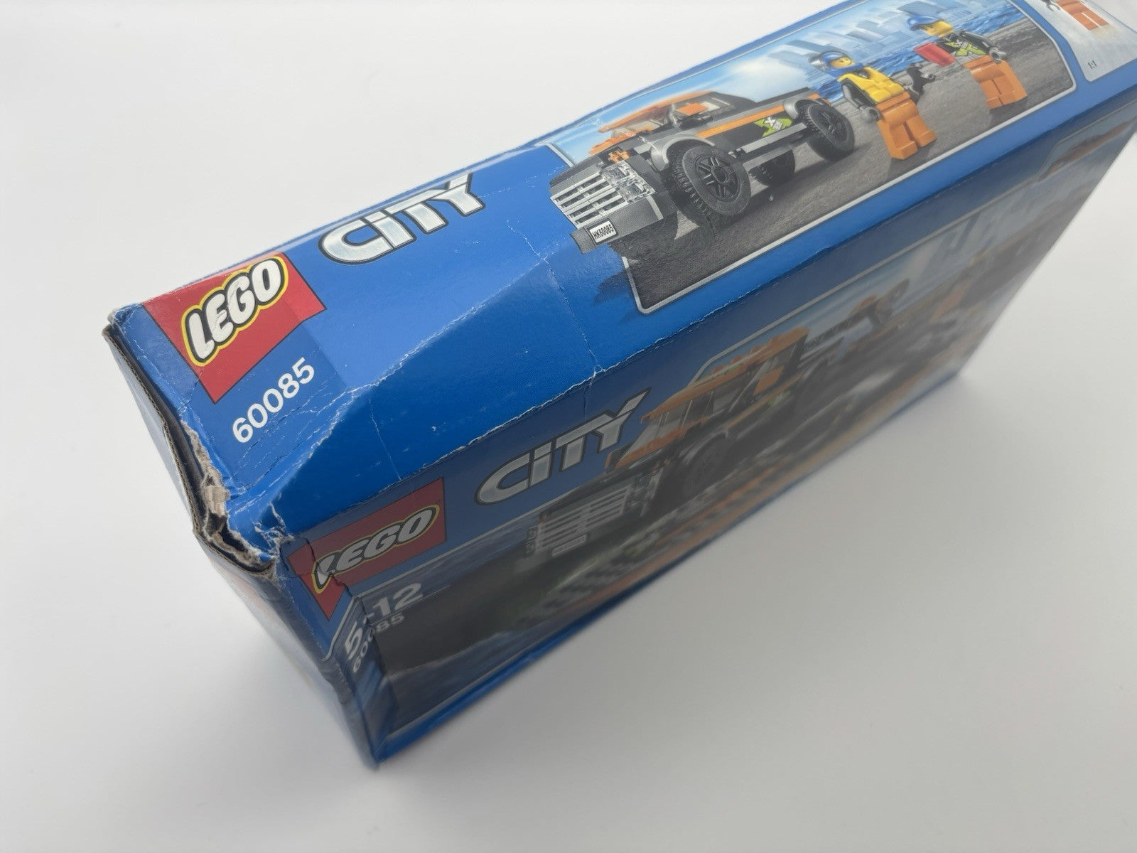 LEGO City 4x4 with Powerboat Box Set 60085 (Damage Box  Sealed)2