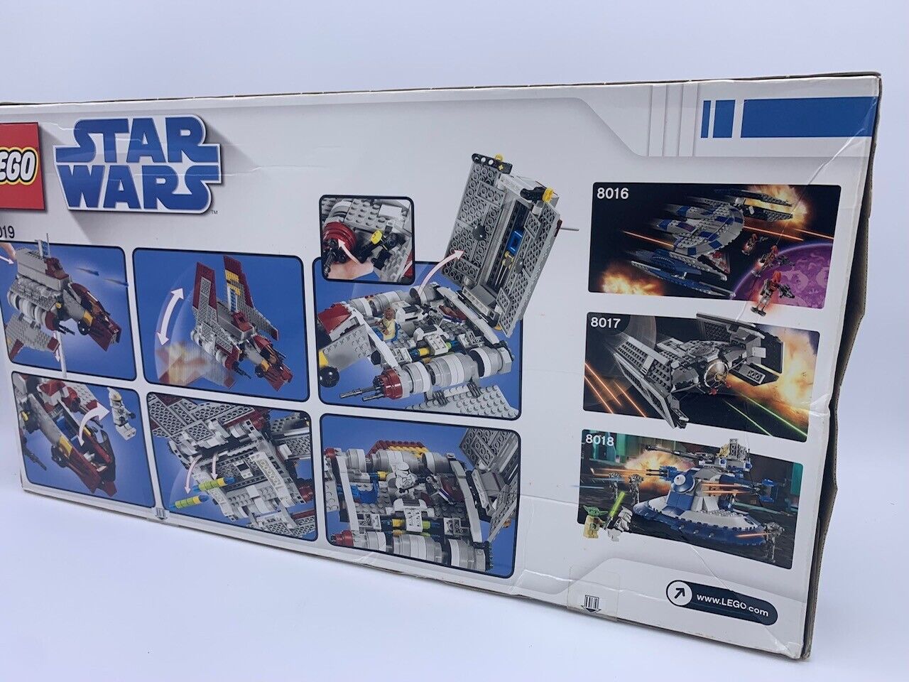 LEGO Star Wars Repubilc Attack Shuttle Building Kit 8019  (SEALED - Damaged Box)